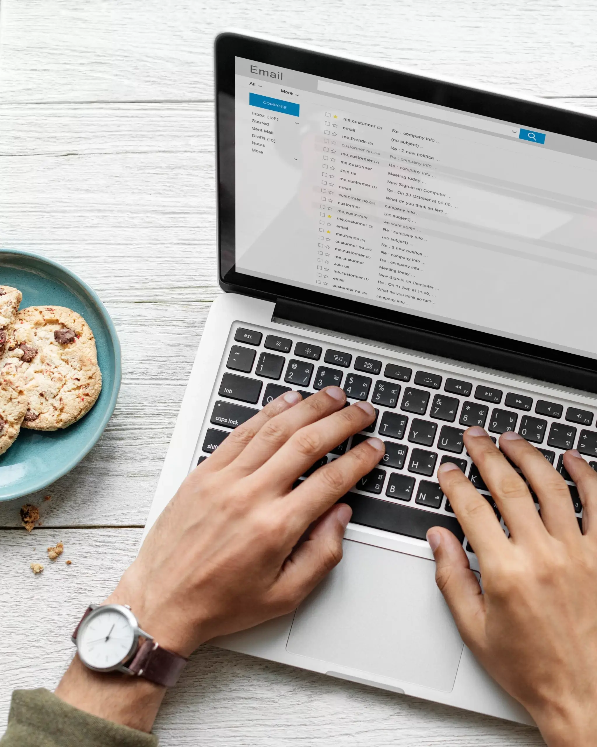 139dc880-3540-478c-b9bb-1e482bd8b67e